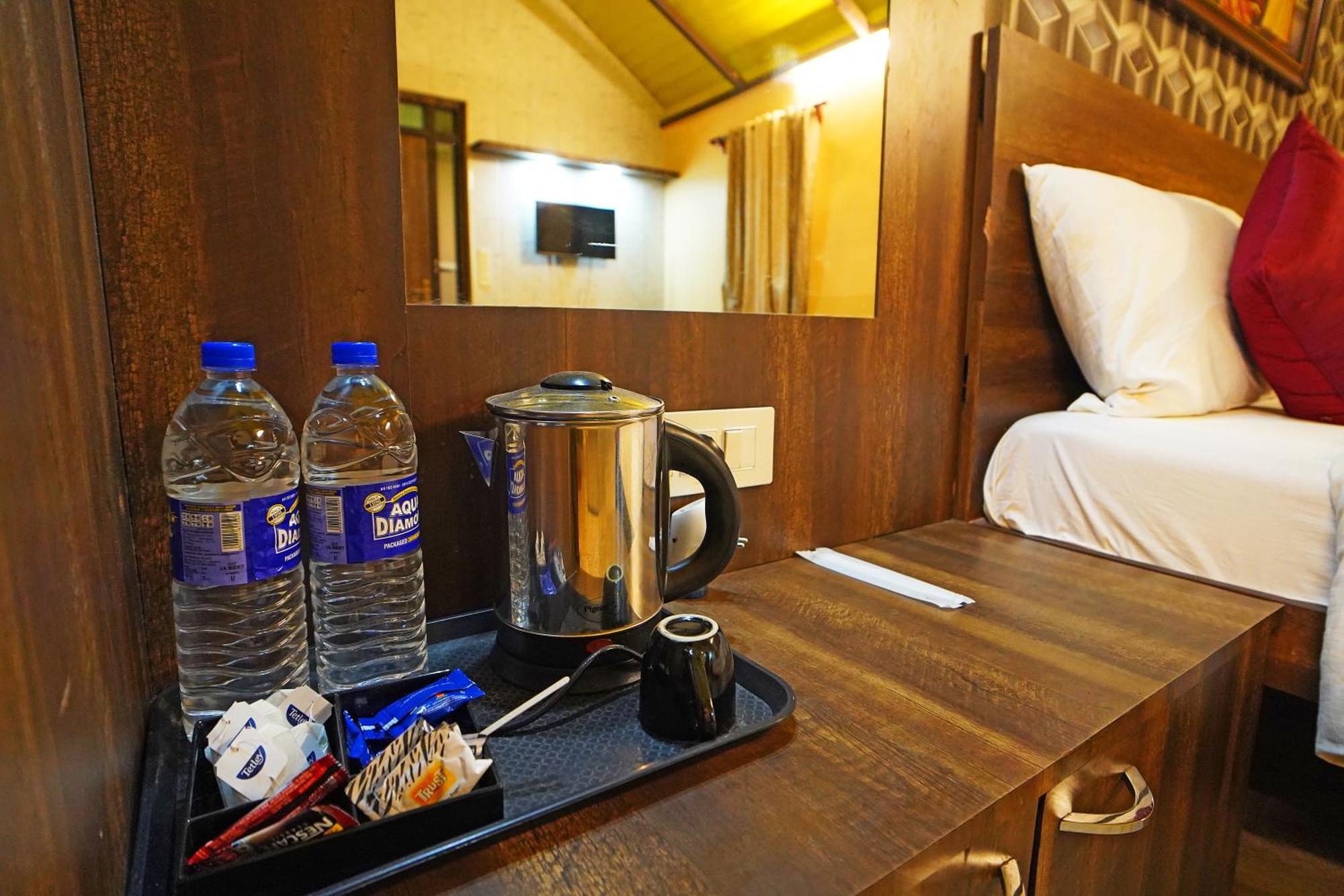 Gharana Resort !! Best Family Resort Near Kolkata With Swimming Pool !! Singur Exterior photo