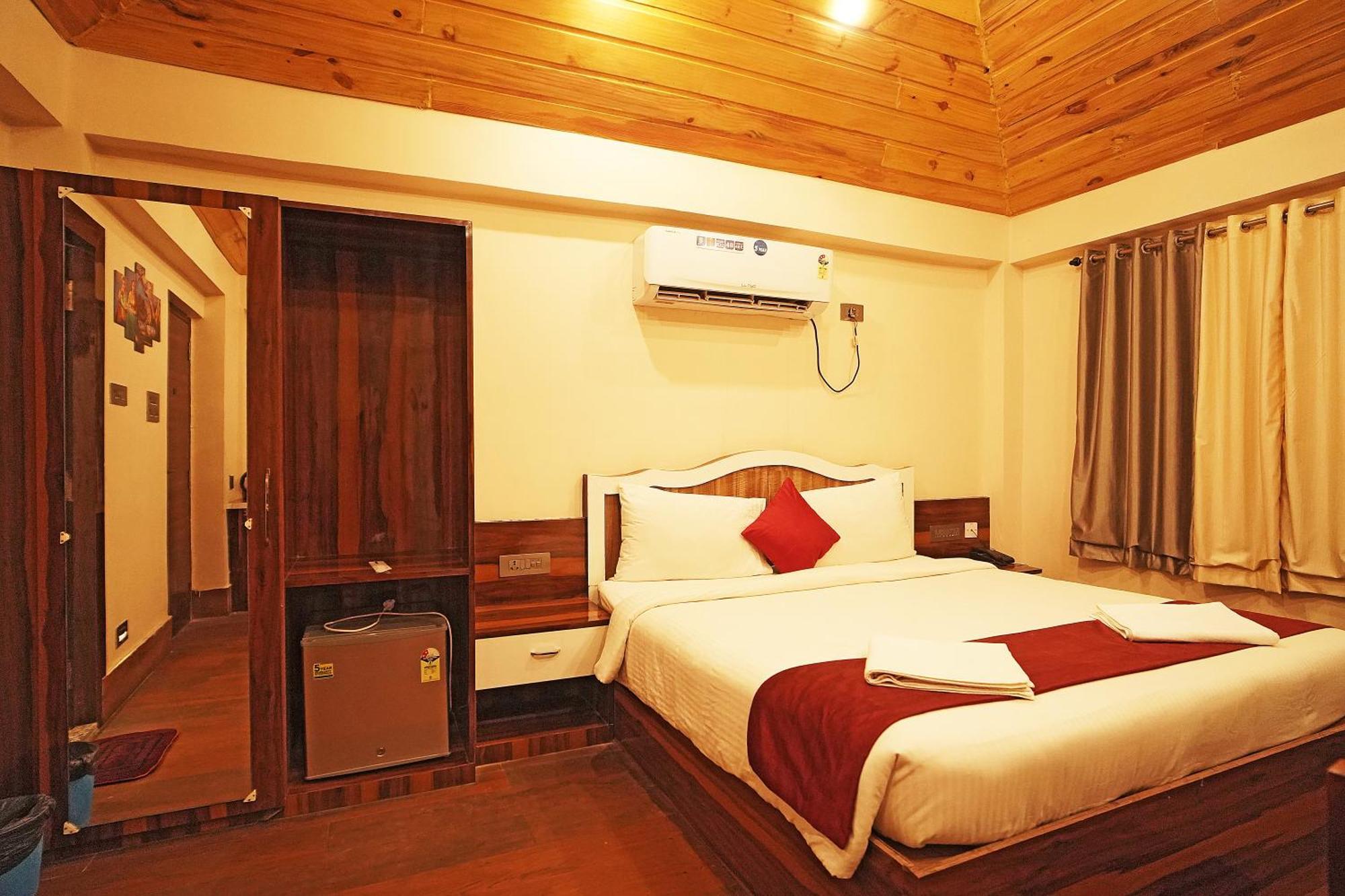 Gharana Resort !! Best Family Resort Near Kolkata With Swimming Pool !! Singur Exterior photo